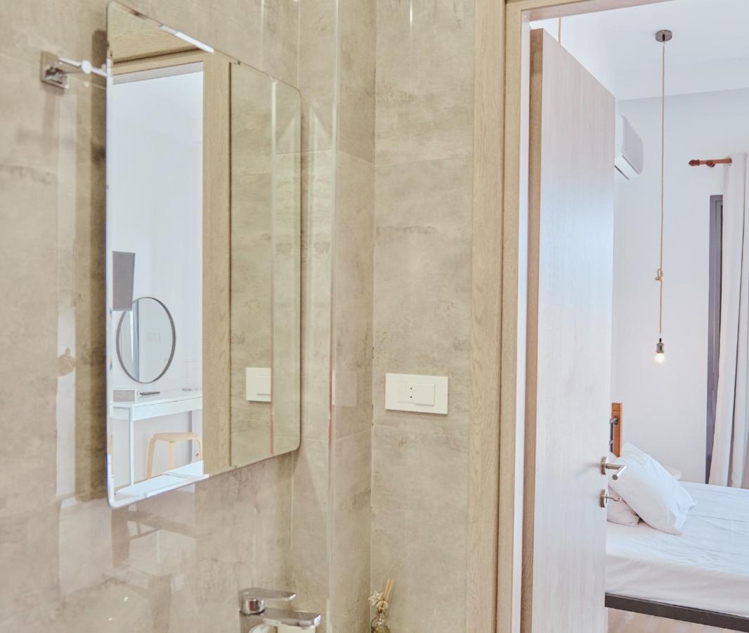 Zanteapts 360 Gouzeli Apartment Luaran gambar