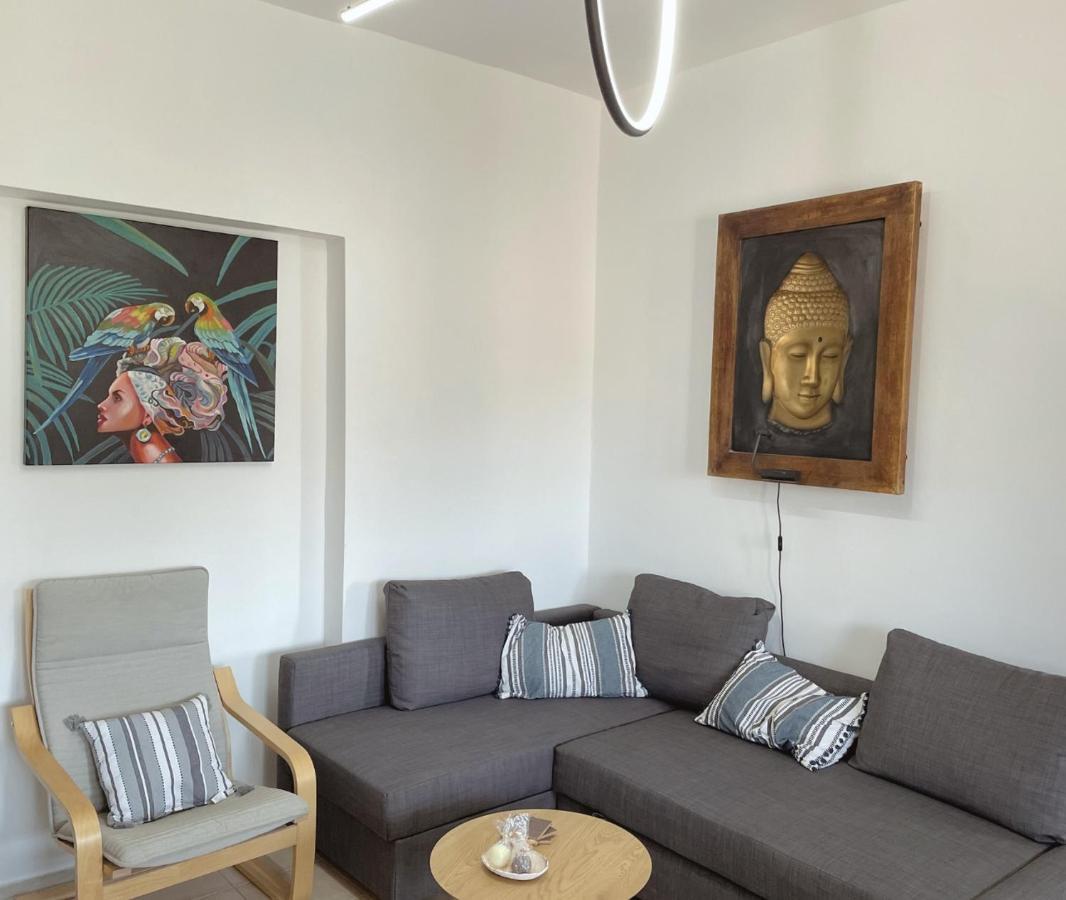 Zanteapts 360 Gouzeli Apartment Luaran gambar